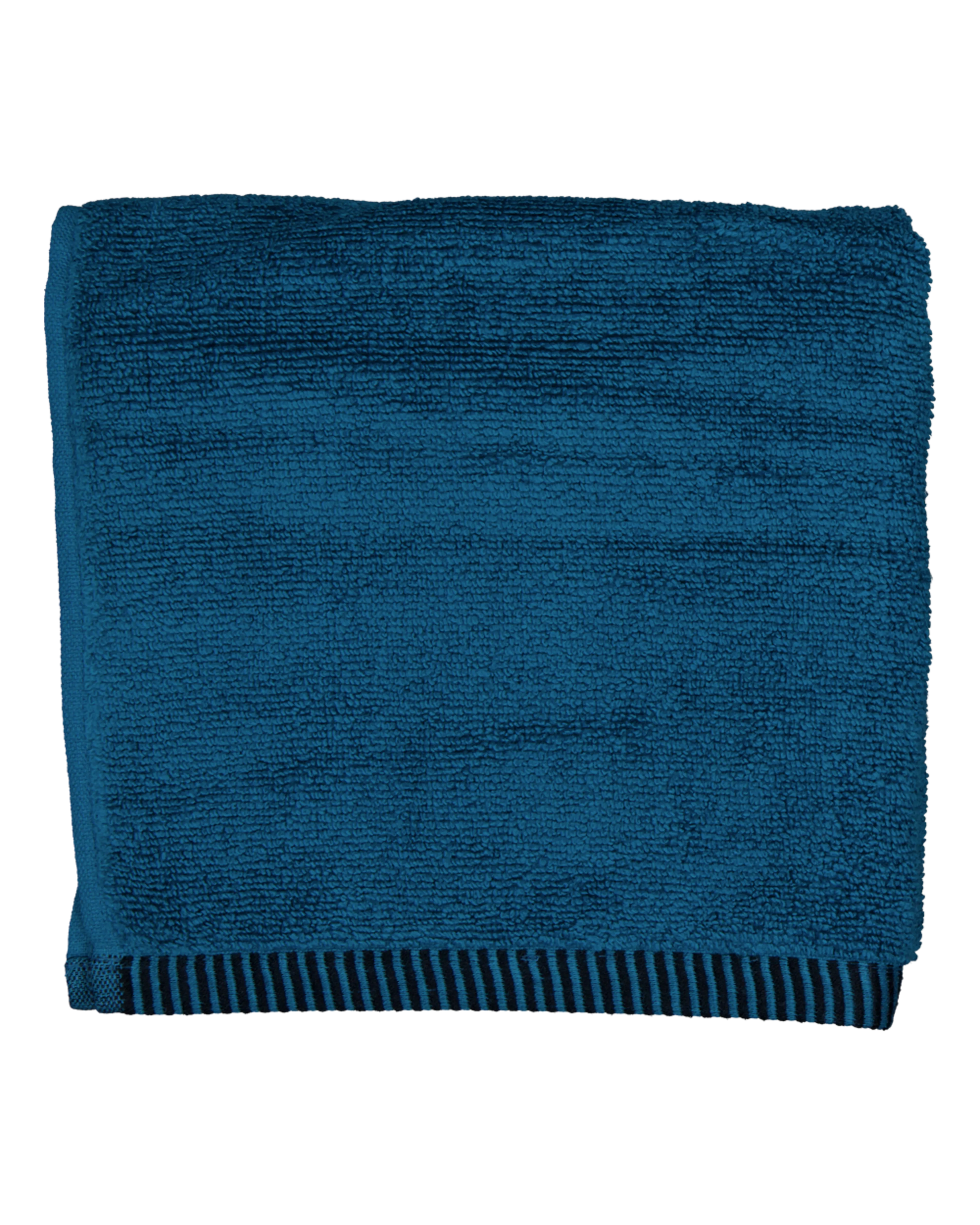 8720877040016_Front.png