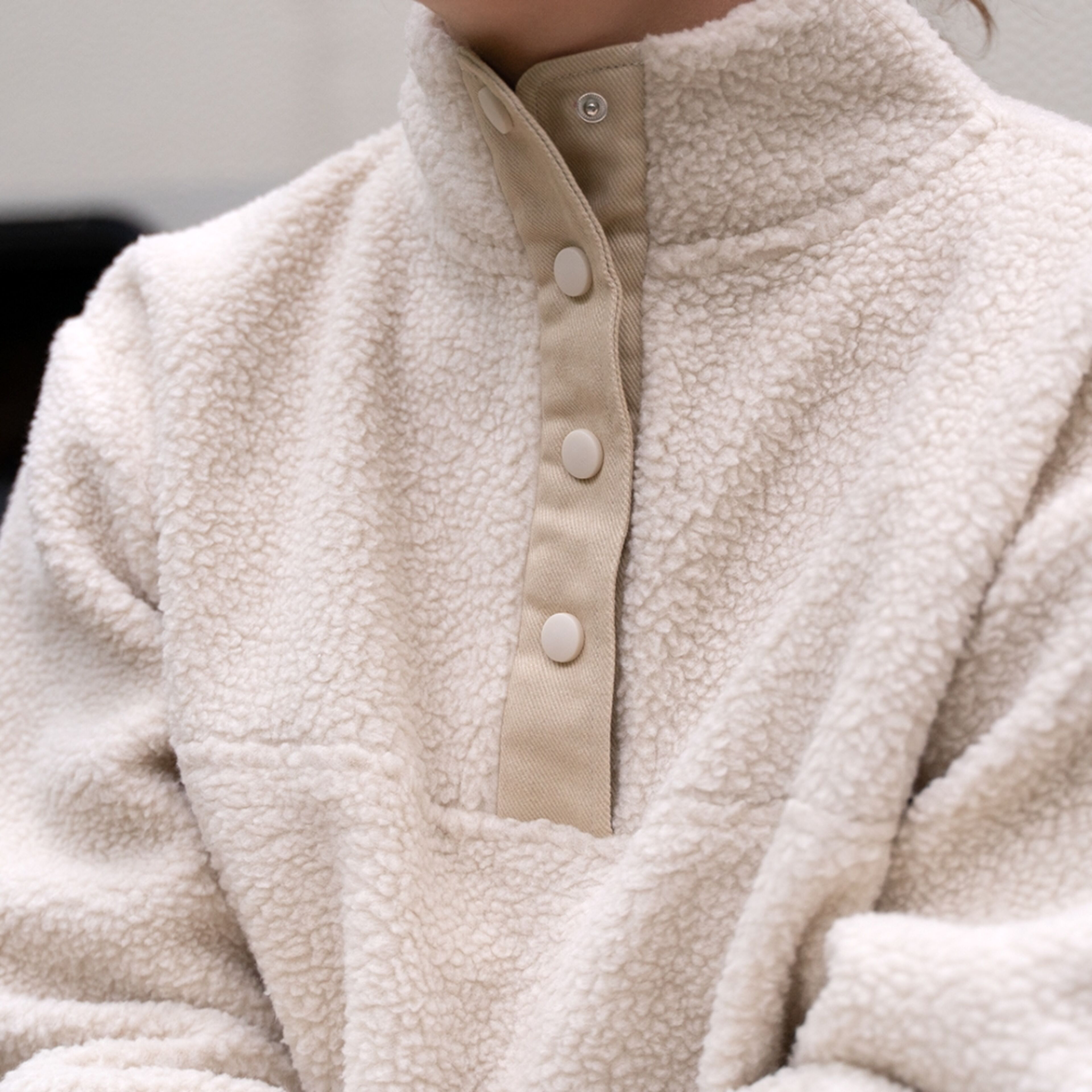 2003873951415_Front04.jpg