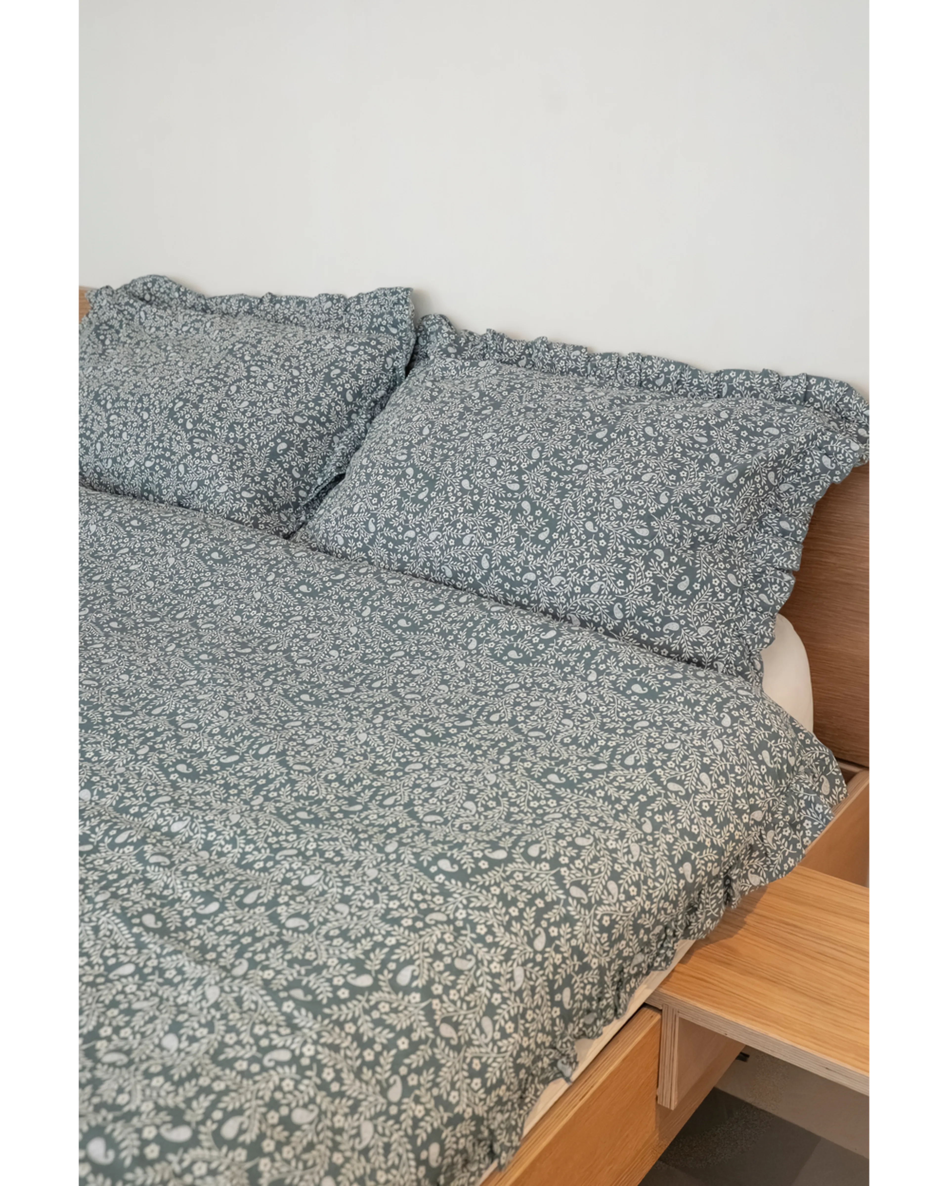 8720877384936_125249-2_Front_3.png